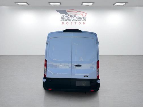 2024 Ford Transit-250 148 WB Medium Roof Cargo
