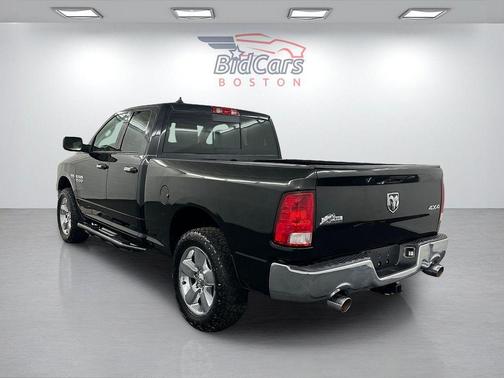 Brilliant Black Crystal Pearlcoat 2015 RAM 1500 Big Horn