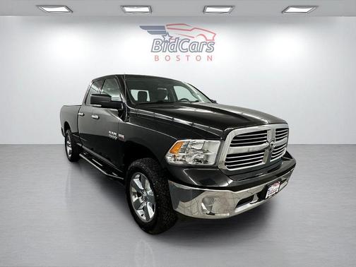 Brilliant Black Crystal Pearlcoat 2015 RAM 1500 Big Horn