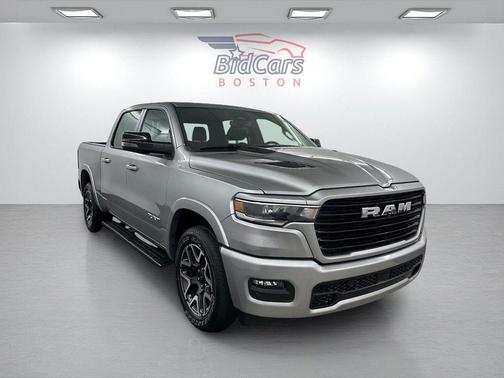 Billet Silver Metallic Clearcoat 2025 RAM 1500 Laramie