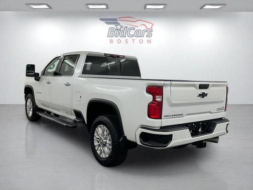 2023 Chevrolet Silverado 3500 High Country