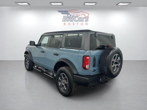 Blue 2023 Ford Bronco Black Diamond