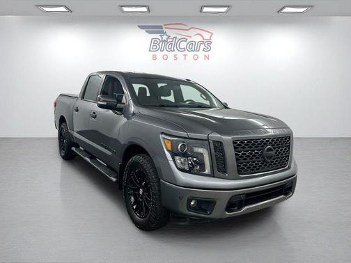 2019 Nissan Titan SV