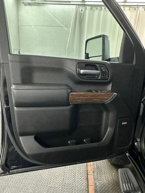 Black 2023 Chevrolet Silverado 2500 High Country