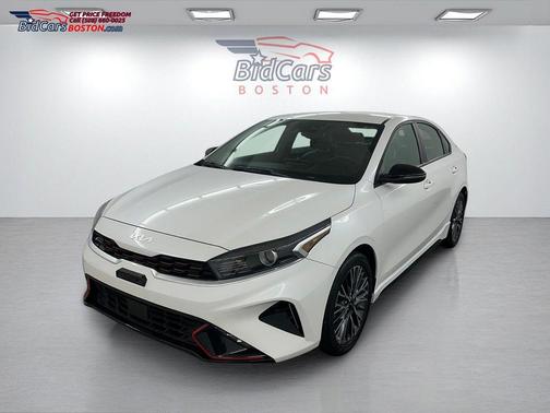 Snow White Pearl 2023 Kia Forte GT-Line