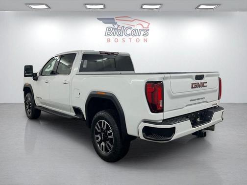 2021 GMC Sierra 2500 AT4