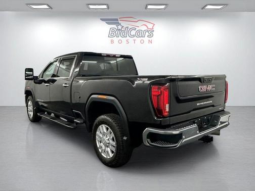 Onyx Black 2020 GMC Sierra 2500 SLT