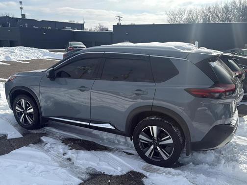 2023 Nissan Rogue Platinum