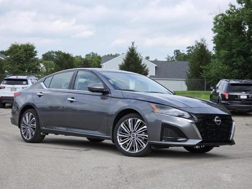 2024 Nissan Altima 2.5 SL