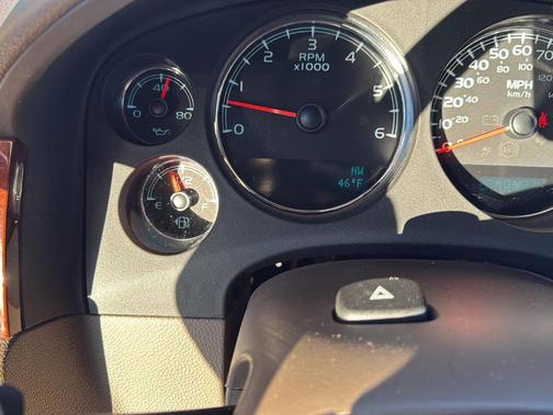 2013 Chevrolet Suburban 1500 LTZ