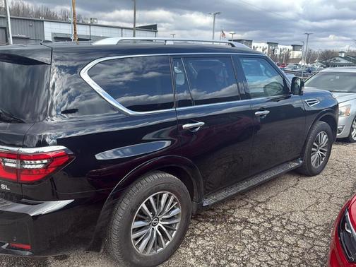 2024 Nissan Armada SL