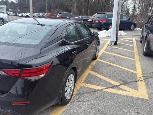 2022 Nissan Sentra S