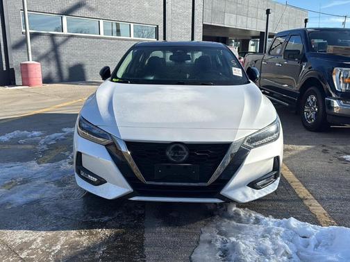 2020 Nissan Sentra SR