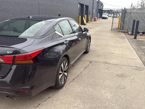 2020 Nissan Altima 2.5 SV