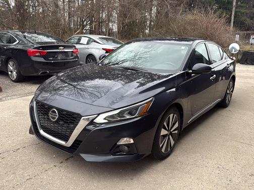 2020 Nissan Altima 2.5 SV