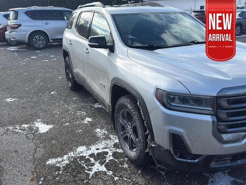 2020 GMC Acadia AT4