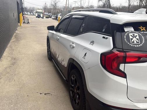 2021 GMC Terrain SLT