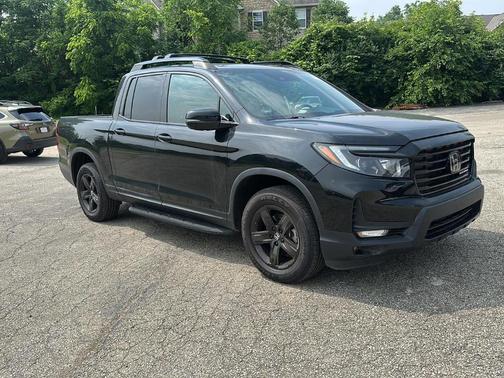 2022 Honda Ridgeline Black Edition