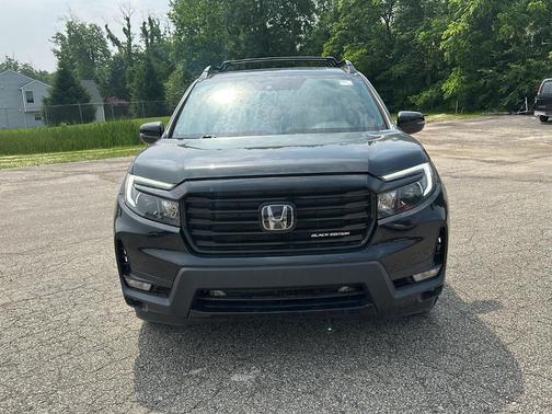 2022 Honda Ridgeline Black Edition