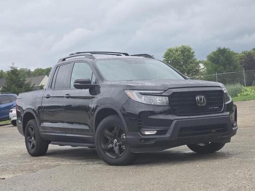 2022 Honda Ridgeline Black Edition