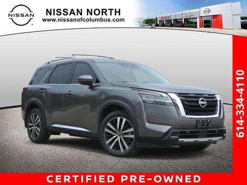 2023 Nissan Pathfinder Platinum