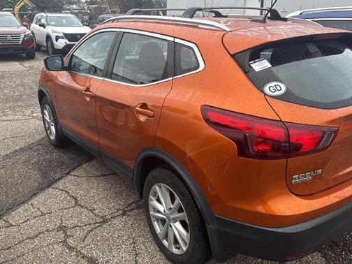 2017 Nissan Rogue Sport SV