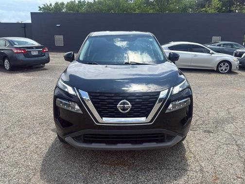 Black 2021 Nissan Rogue SV