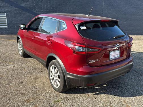 Scarlet Ember 2021 Nissan Rogue Sport S