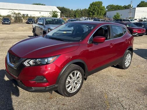 Scarlet Ember 2021 Nissan Rogue Sport S