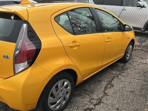 2015 Toyota Prius c Four