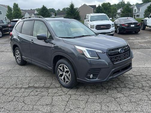 2022 Subaru Forester Premium