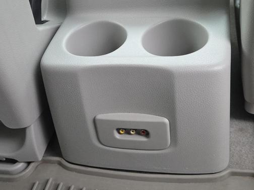 2011 Nissan Quest LE