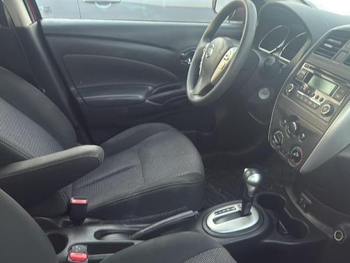 2018 Nissan Versa 1.6 SV