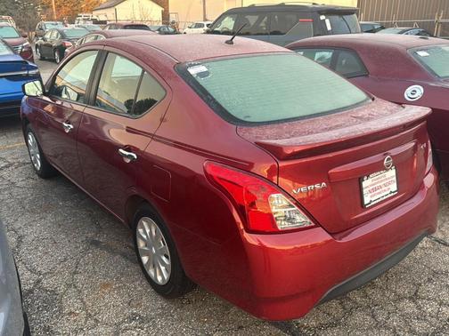 2018 Nissan Versa 1.6 SV