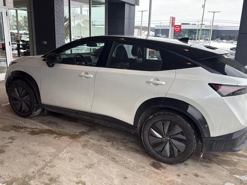 2024 Nissan ARIYA ENGAGE