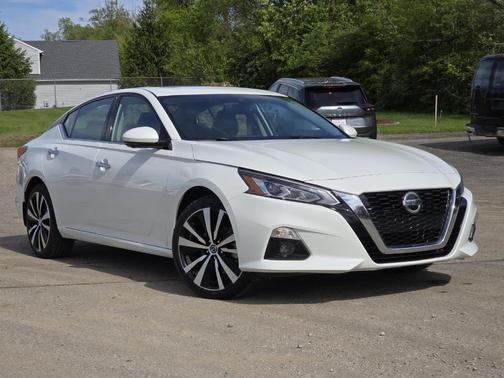 2021 Nissan Altima 2.5 Platinum
