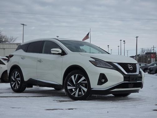 2023 Nissan Murano SL