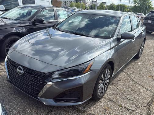 Gun Metallic 2023 Nissan Altima 2.5 SV
