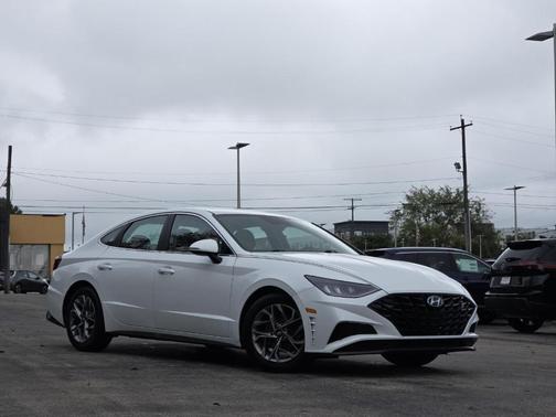 2021 Hyundai SONATA SEL