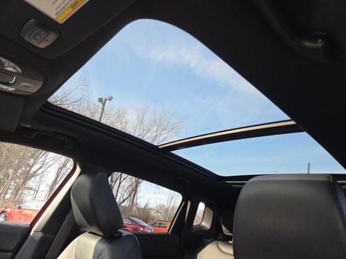 2022 Jeep Compass (RED) Edition