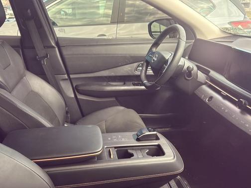 2024 Nissan ARIYA EVOLVE+