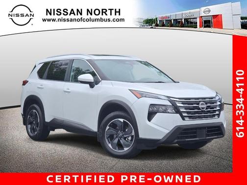 Pearl 2024 Nissan Rogue SV