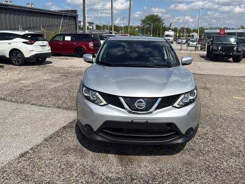 Brilliant Silver Metallic 2019 Nissan Rogue Sport S