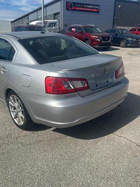 2012 Mitsubishi Galant SE