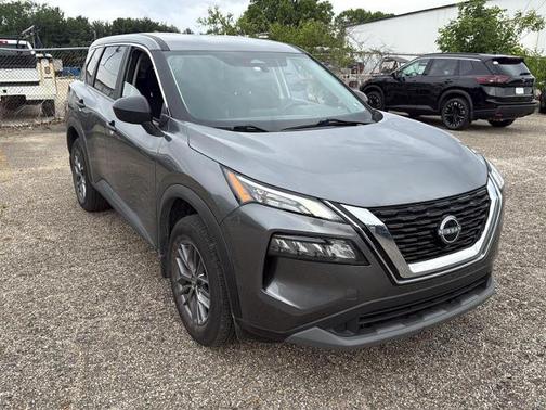 Gun Metallic 2023 Nissan Rogue S