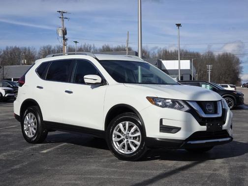 2017 Nissan Rogue SV