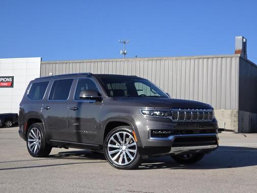 2022 Jeep Grand Wagoneer Series II