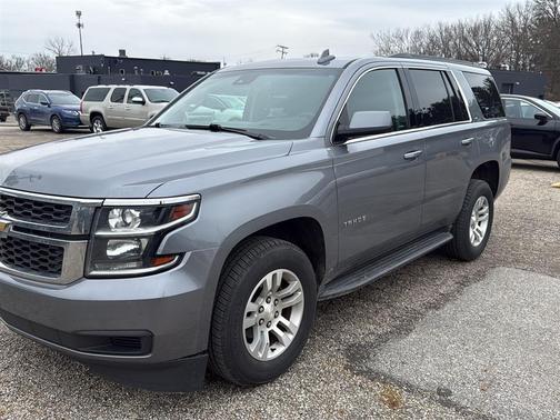Pepperdust Metallic 2019 Chevrolet Tahoe LT