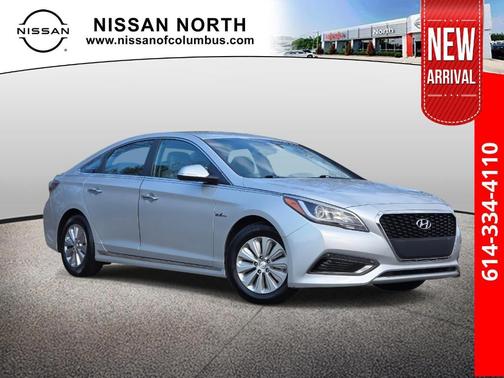 2016 Hyundai SONATA Hybrid SE