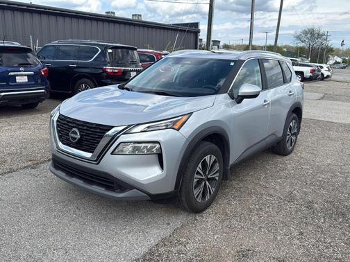 Brilliant Silver Metallic 2023 Nissan Rogue SV